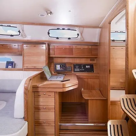 보트호텔 Boat In 스플리트