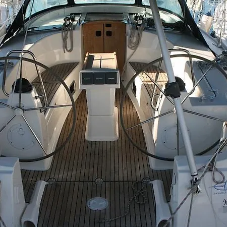 보트호텔 Boat In